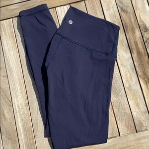 Lululemon navy blue leggings